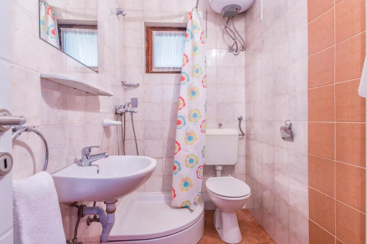 Cuki Bungalow Apartment Medulin