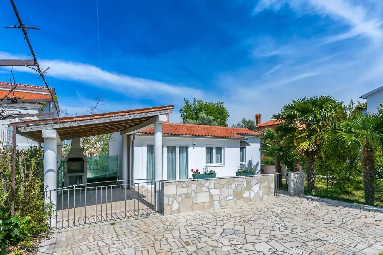 Cuki Bungalow Apartment Medulin